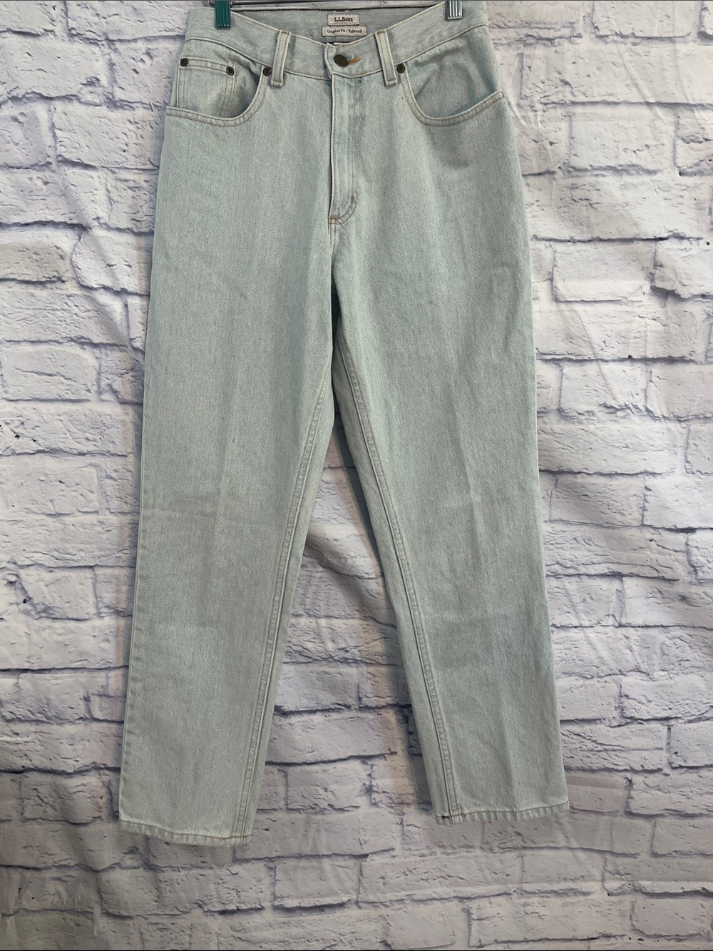 LL Bean Original Fit Relaxed Mom Jeans Light Wash High Waist Size 4